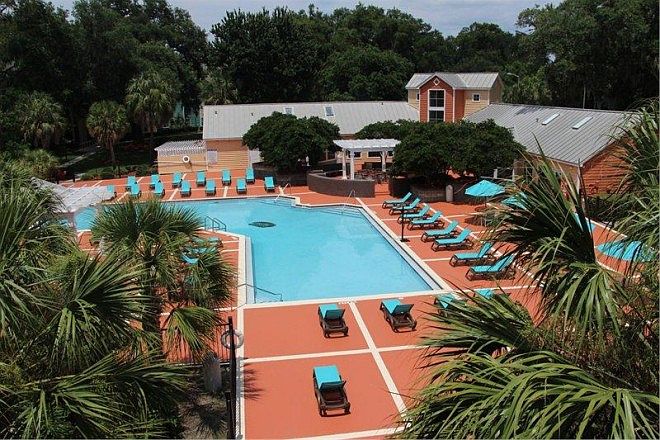 2nd image of 2601 SW Archer Rd APT 217