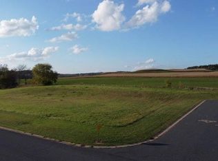 390 Badger Ave, Mondovi, WI 54755