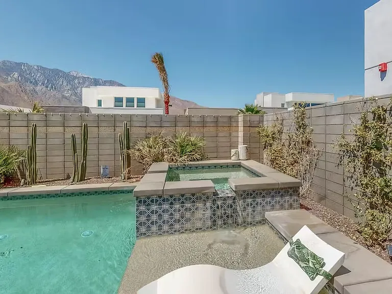 3534 Ambassador Dr — Photo 22
