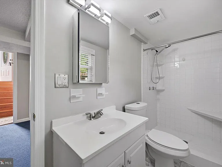 11603 Butlers Branch Rd — Photo 25