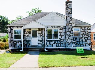 5312 Bermuda Dr, Saint Louis, MO 63121