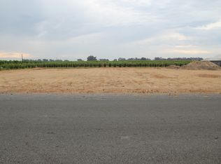188 S. 5th Av, Kingsburg, CA 93631