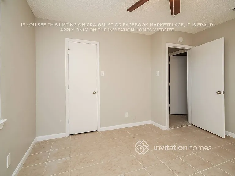 107 Lincoln Ln — Photo 8