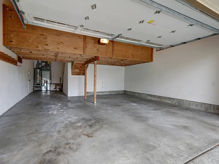 16308 Simonds Rd NE — Photo 29