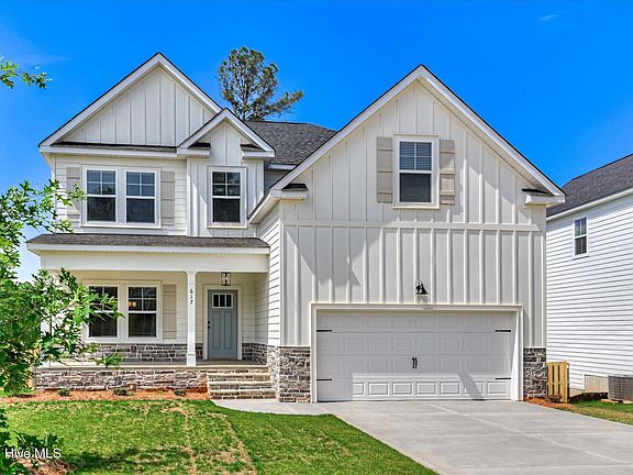 2nd image of 617 Grosbeak Lane