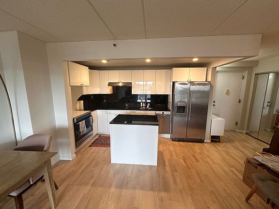 3rd image of 123 Mamaroneck Ave APT 409
