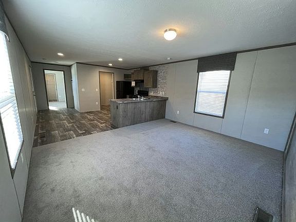 2nd image of 1022 Birch St #222
