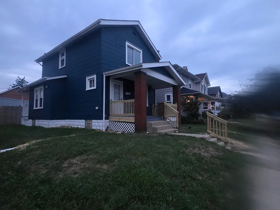 550 Sheldon Ave