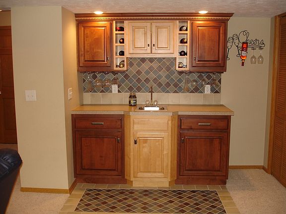 Wet bar