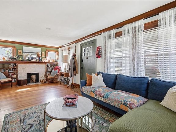 5th image of 4321 Bellefontaine Ave