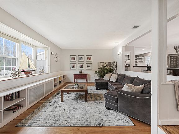 2nd image of 16 Payne Ave