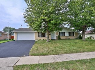 1027 Derringer Dr, Englewood, OH