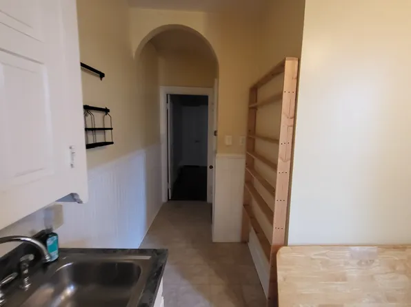 249 E New St #1, Lancaster, PA 17602