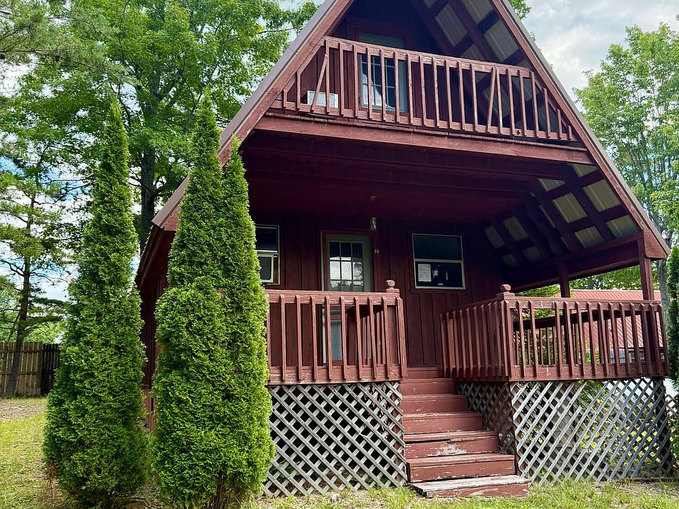 1st image of 651 Tillys Ln