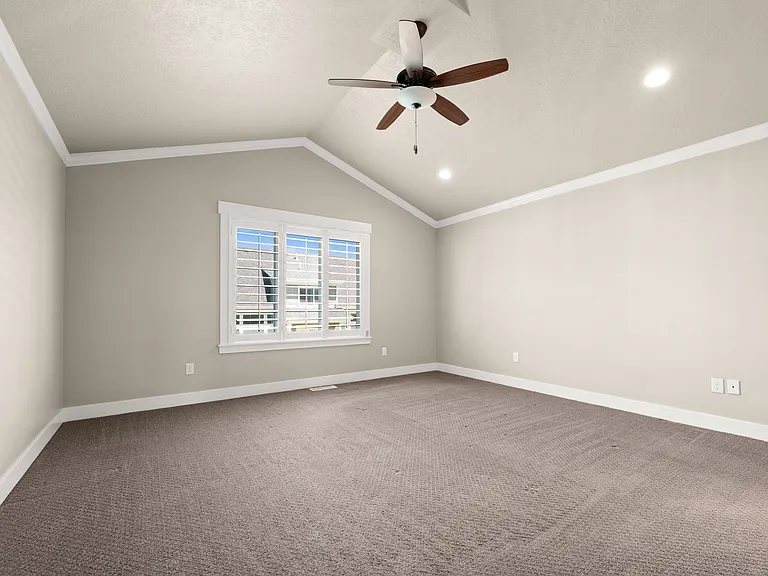 771 E Newfield Dr — Photo 25