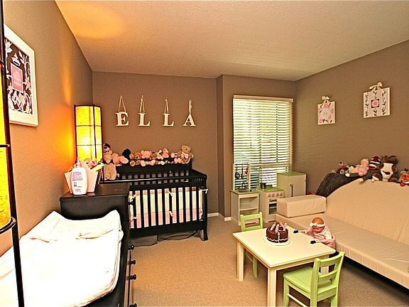 5th image of 366 Larkspur Plaza Dr