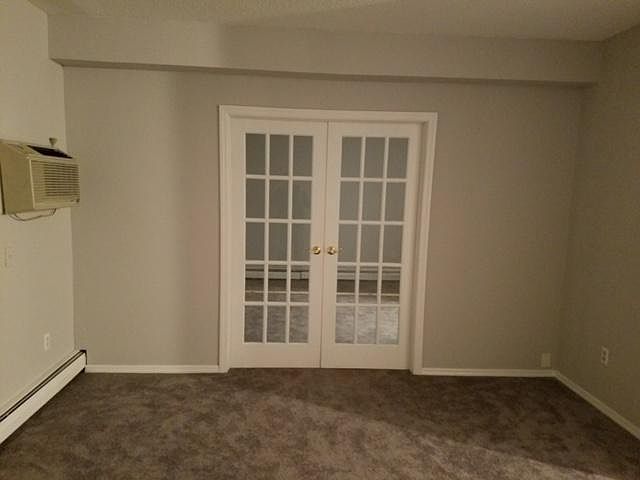 French doors to Bed room