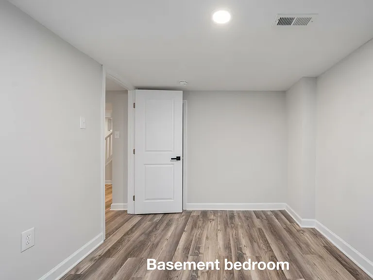 2816 Schooley Dr — Photo 27