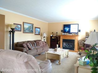 317 Hickory Nut Dr, Eighty Four, PA 15330