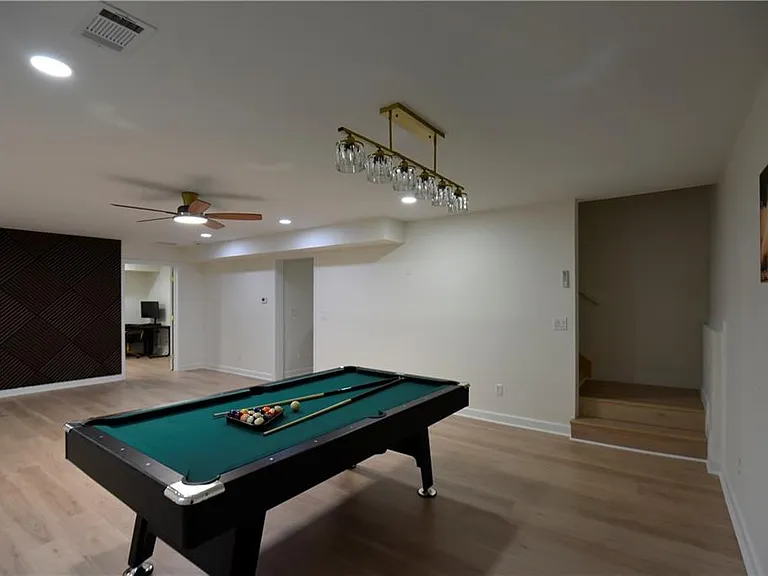 1805 Kingsbridge Ct — Photo 36