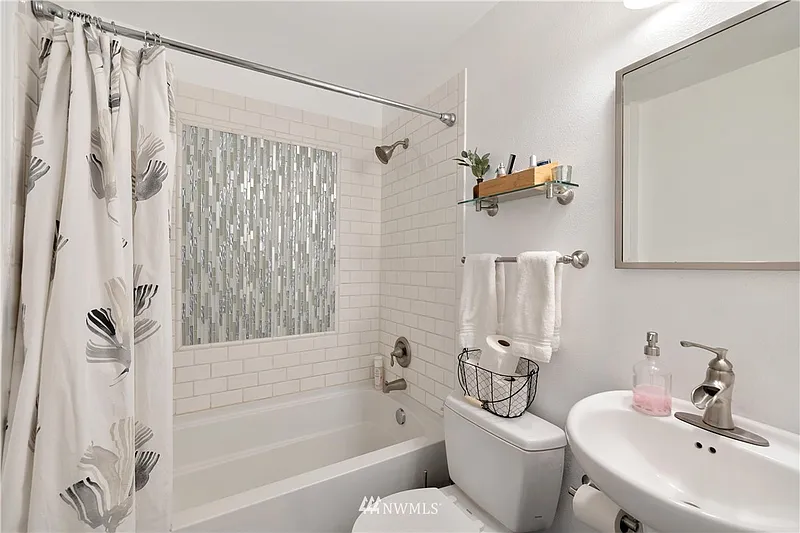 Thumbnail 16
