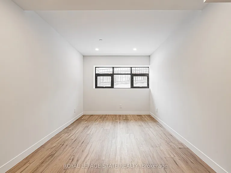 555 Sanatorium Rd #104 — Photo 9