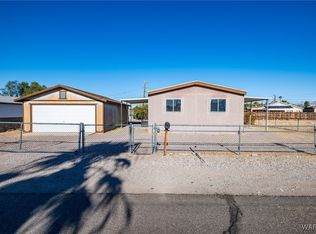 667 Cherry Blossom Ln, Bullhead City, AZ 86442