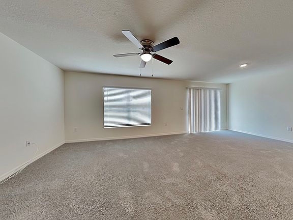 5th image of 624 W Twisted Oaks Dr