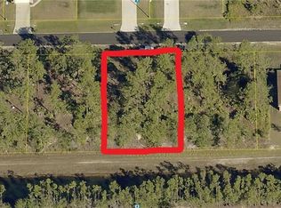 463 Willowbrook Dr, Lehigh Acres, FL 33972