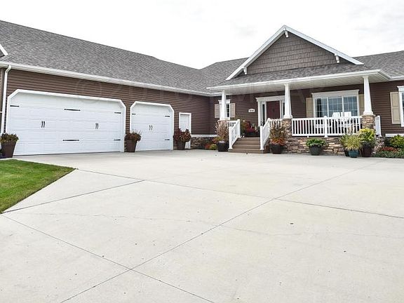 3rd image of 3686 N Sedona Ct