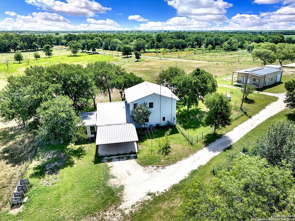 1st image of 1297 COUNTY ROAD 347