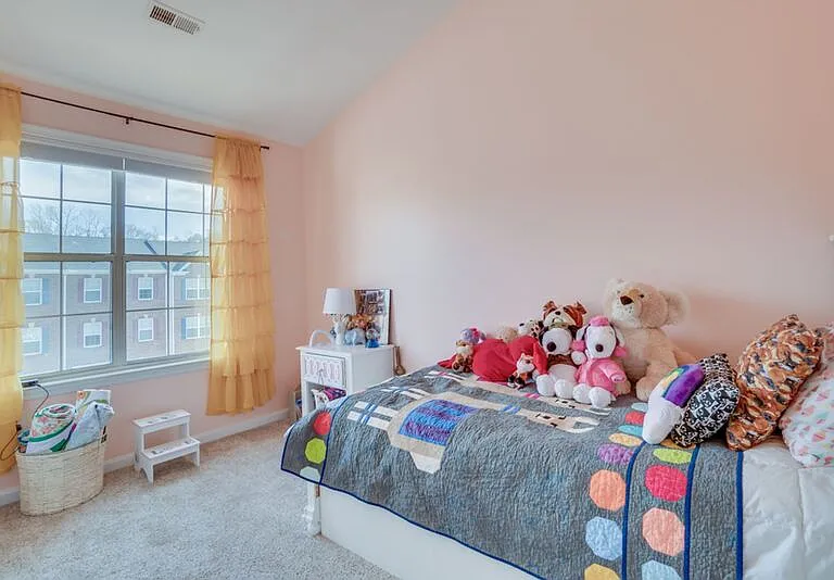 206 Dundee Pl — Photo 23