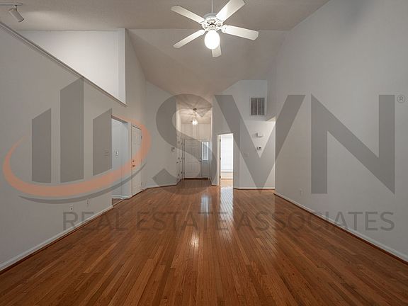 4th image of 4003 Ellisfield Dr