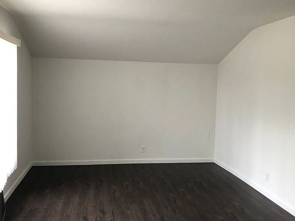 3rd image of 7124 Flight Ave #9314600