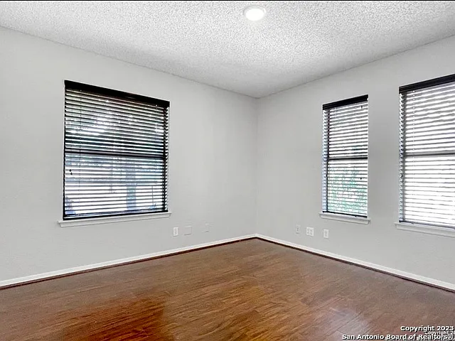 11520 Huebner Rd #108 — Photo 23