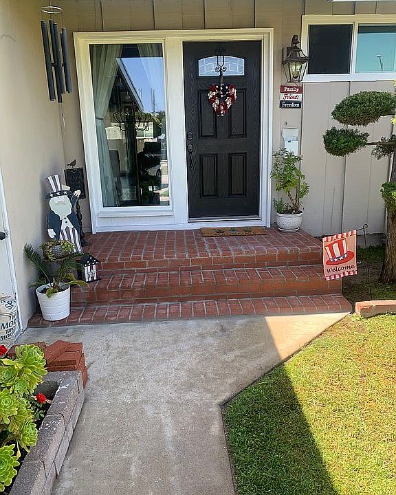 2nd image of 1700 241st St