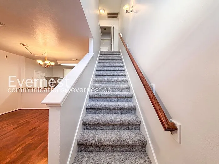 1625 Oneil St — Photo 8