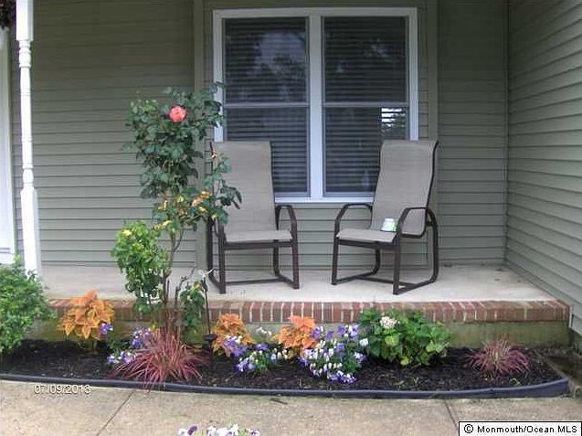2nd image of 35 Rialto Dr