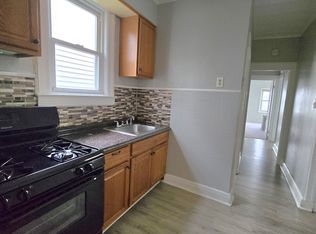 258 Pearsall Ave FLOOR 2, Jersey City, NJ 07305