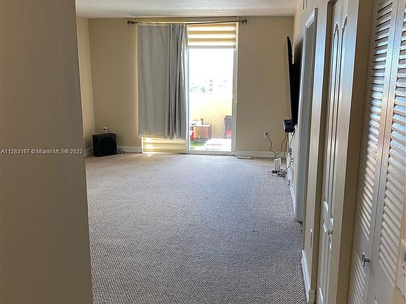4th image of 117 NW 42nd Ave APT 1516
