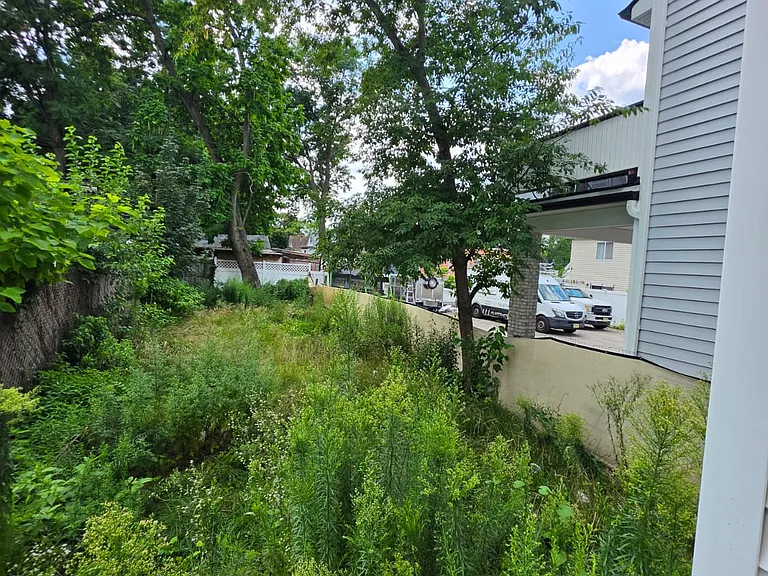 15 Orange Pl #1 — Photo 12