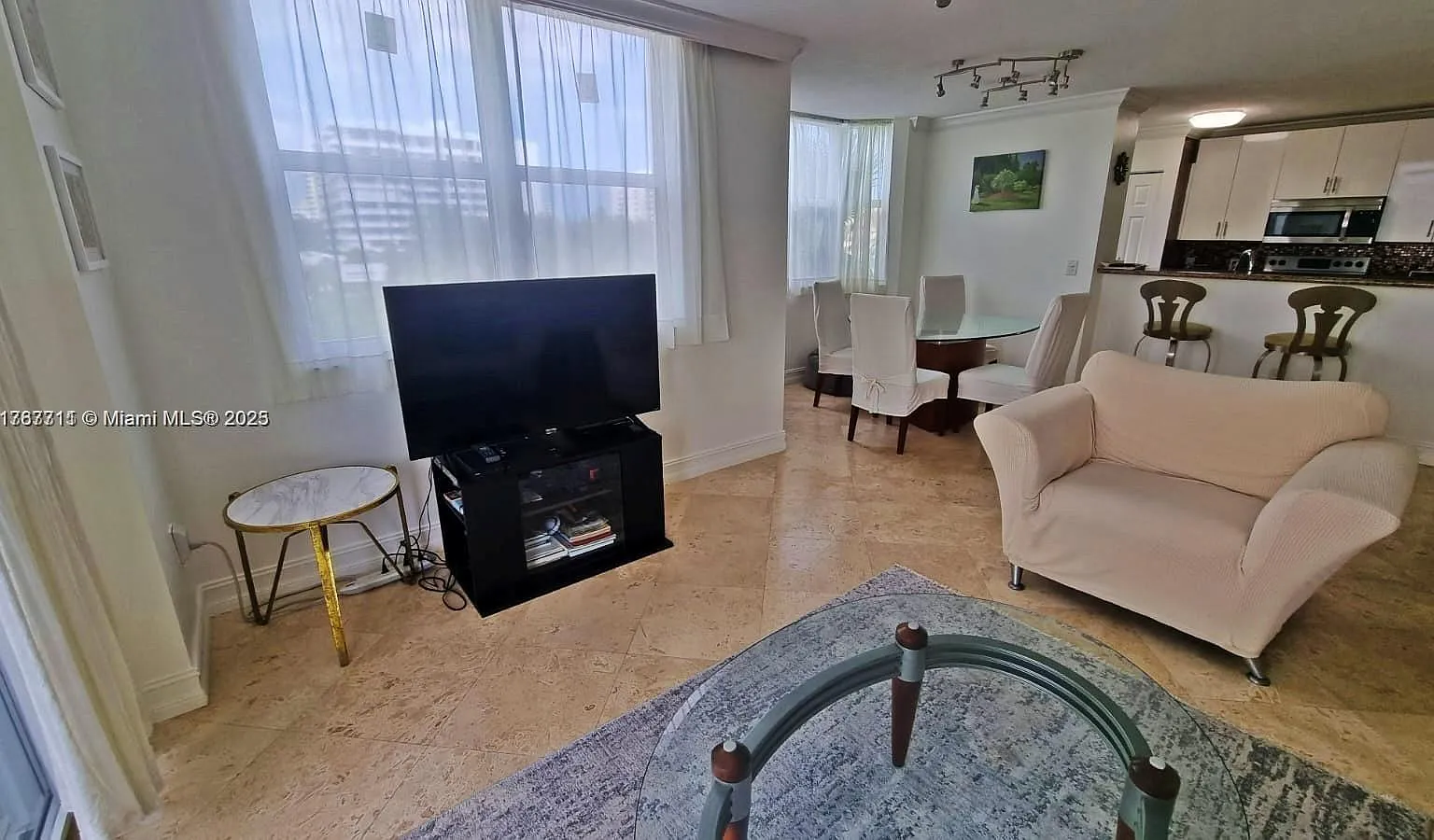 Highland Beach Club Condo — Photo 3
