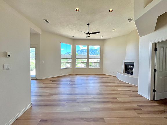 4th image of 5809 Solterra Pl NE