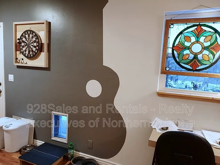 2304 N Talkington Dr — Photo 13