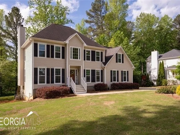 128 Lakeview Ln, Hiram, GA 30141