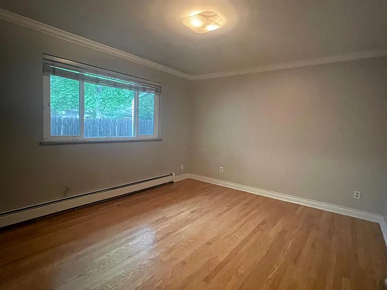 2200 S Ogden St — Photo 3