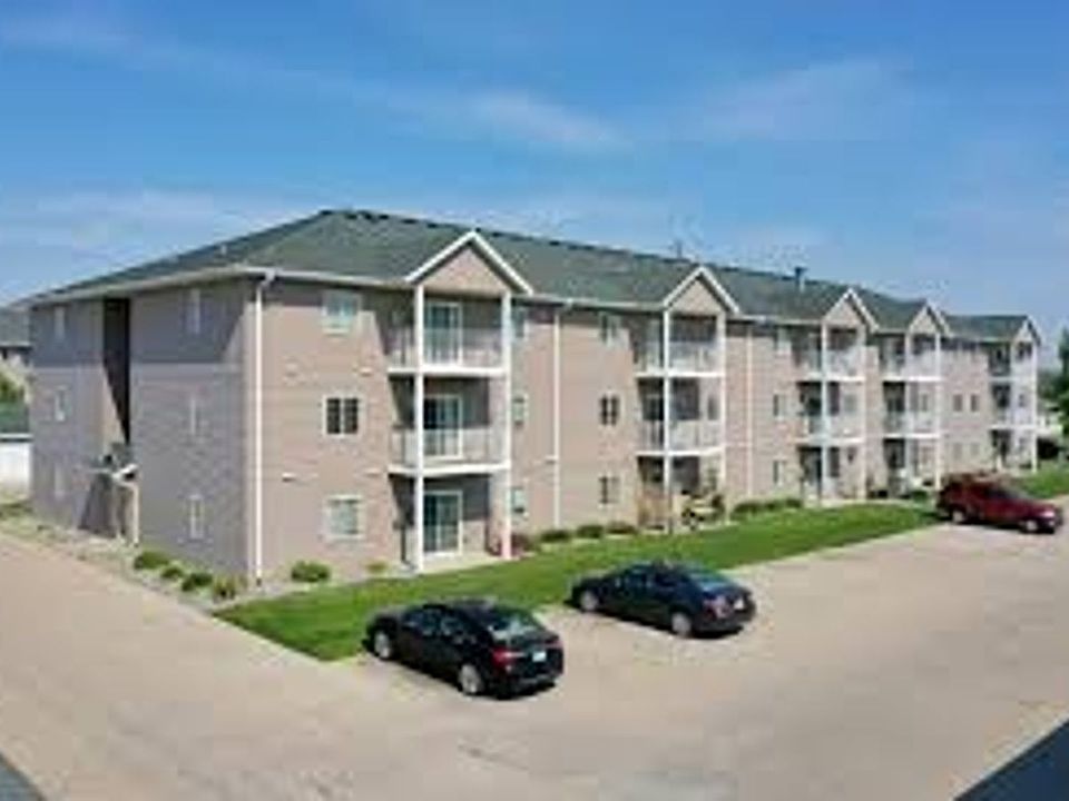 1st image of 3501 10th Ave S #306