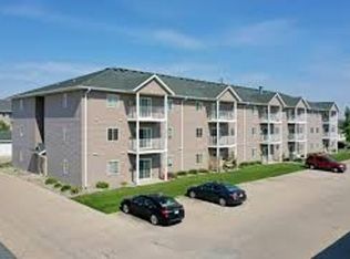 3501 10th Ave S #306, Moorhead, MN 56560