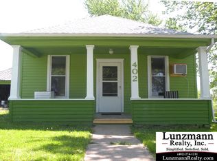 402 N Main St, Stella, NE 68442