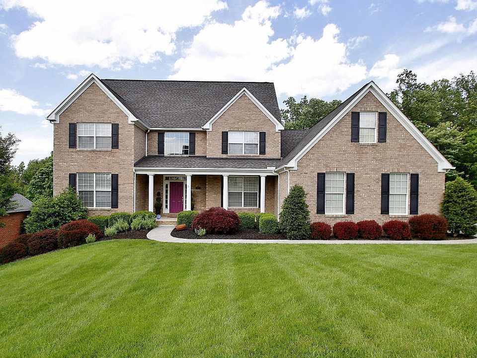1st image of 165 Post Oak Dr